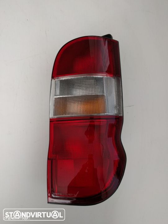 farolim farol esquerdo / direito toyota hiace 1996 a 2003 (novo) - 1