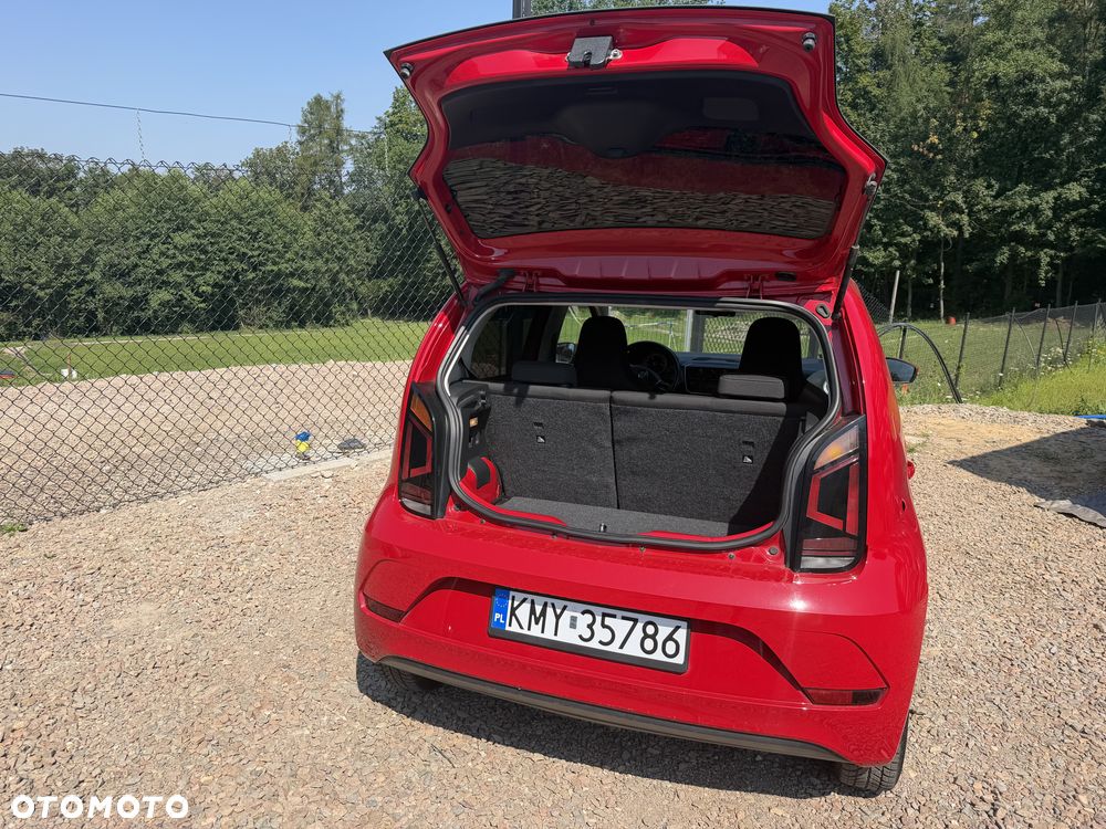 Volkswagen up! 1.0 move - 12