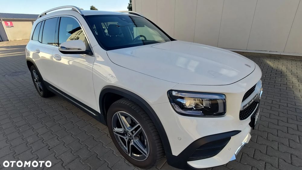 Mercedes-Benz GLB 200 4-Matic AMG Line 8G-DCT - 6