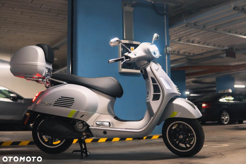 Vespa GTS - 10