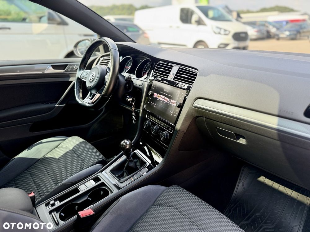 Volkswagen Golf 2.0 TDI (BlueMotion Technology) Highline - 19