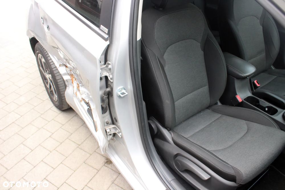 Hyundai i30 1.6 CRDI DCT EDITION 30+ - 21