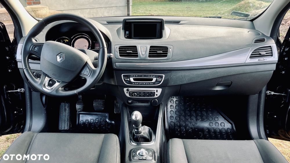 Renault Megane 1.6 dCi Energy Limited EU6 - 10