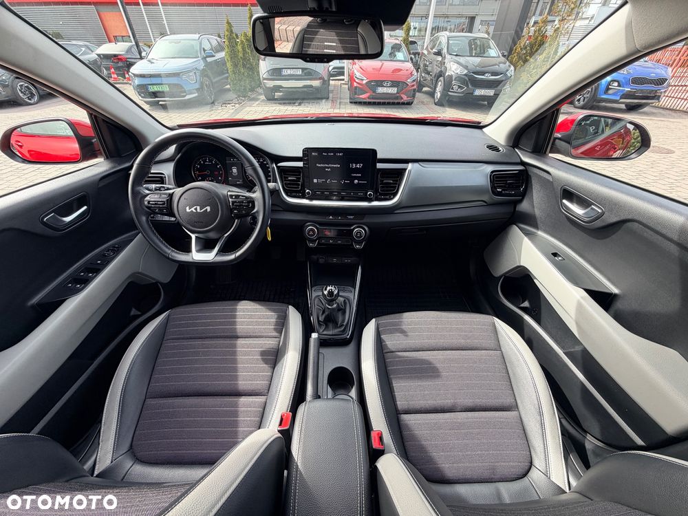 Kia Stonic 1.2 L - 10