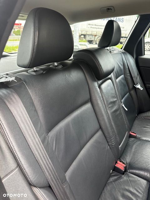 Volvo V50 1.6D DRIVe - 19