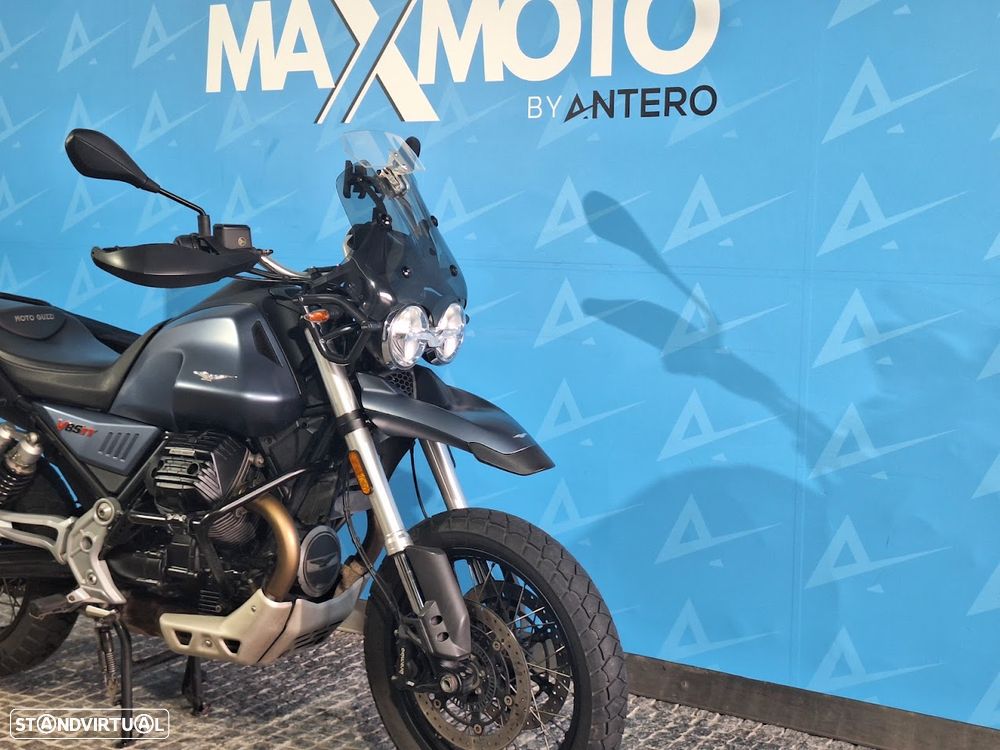 Moto Guzzi V85 TT - 2