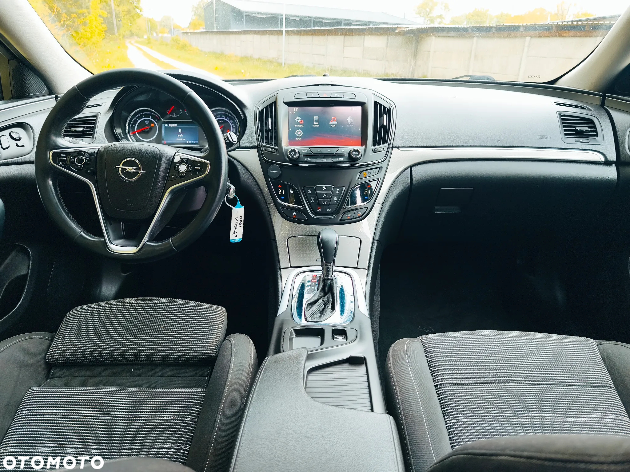 Opel Insignia 2.0 CDTI automatik Business Innovation - 17