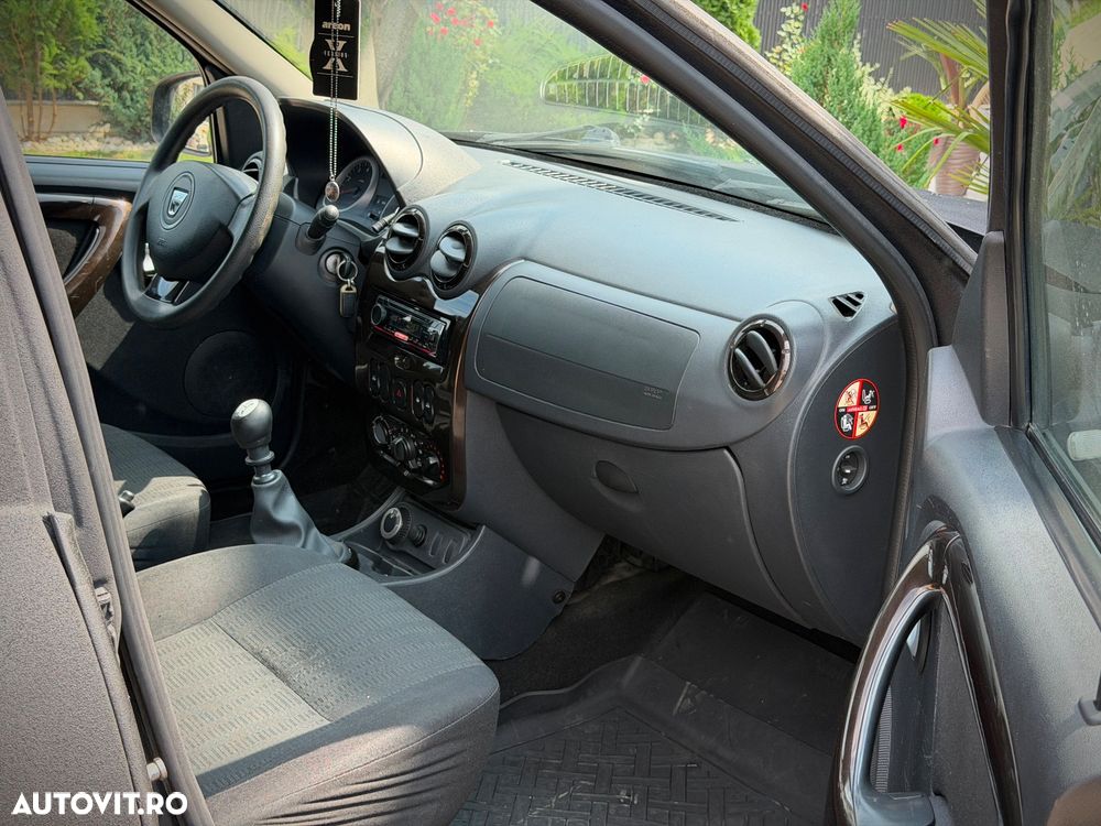 Dacia Duster 1.5 dCi 4x4 Laureate - 17