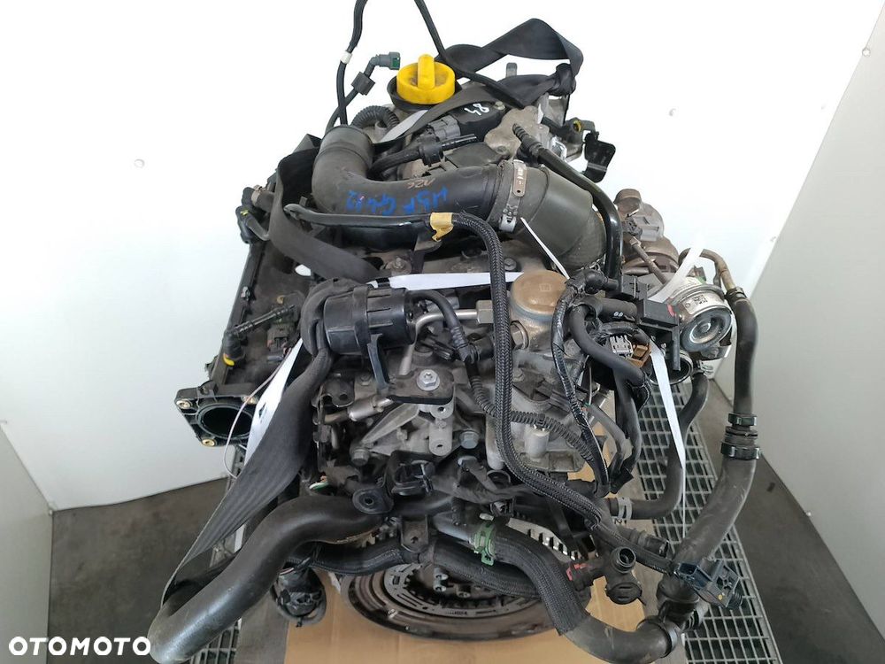 SILNIK RENAULT CLIO IV H5FG412 1.2 TEC - 2
