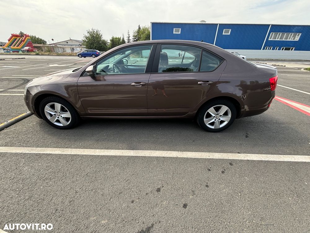 Skoda Octavia 1.6 TDI Green tec Edition - 11