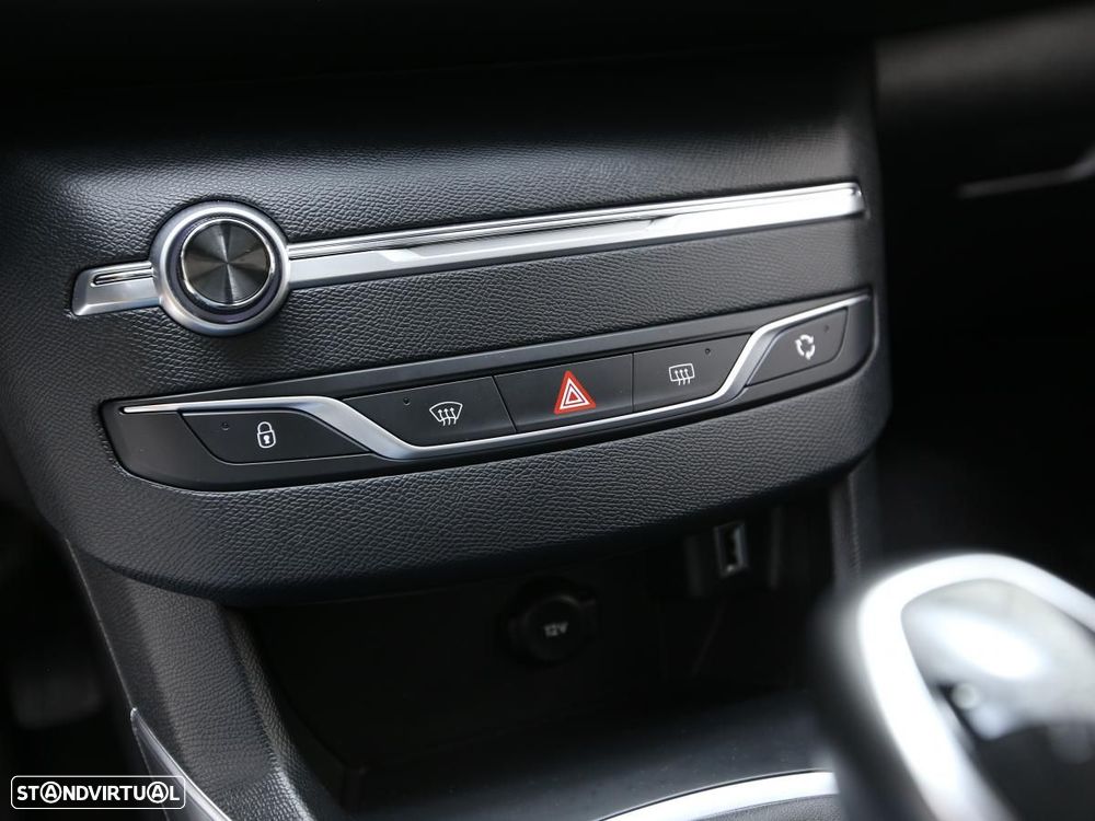 Peugeot 308 SW 1.5 BlueHDi Allure - 17