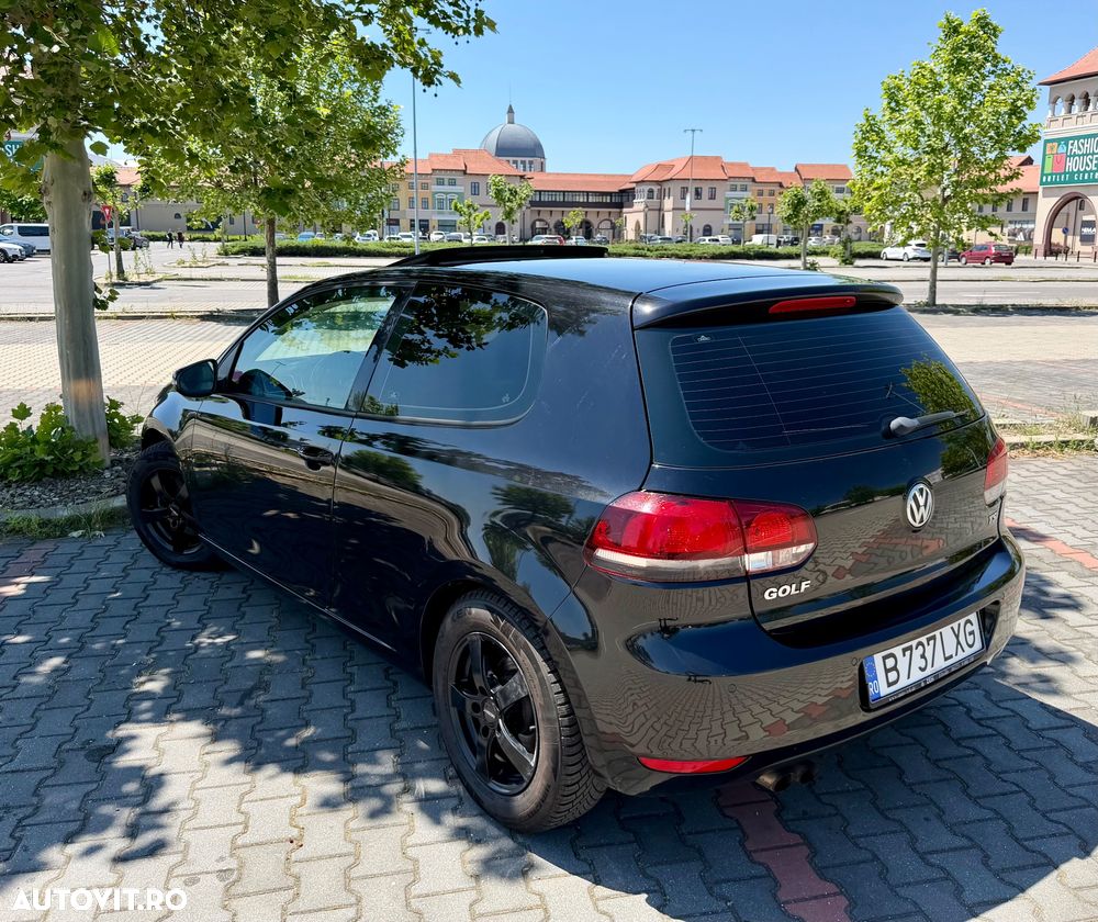 Volkswagen Golf 1.4 TSI Highline - 3