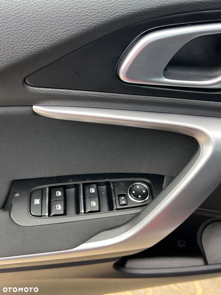 Kia XCeed 1.5 T-GDI M - 14