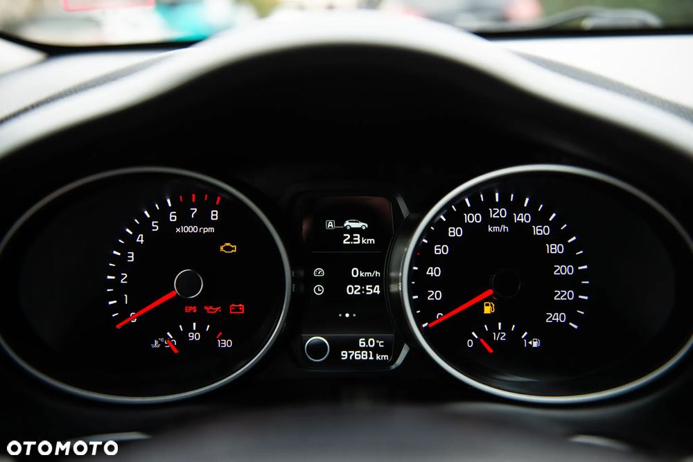 Kia Sportage 1.6 GDI 2WD Attract - 33