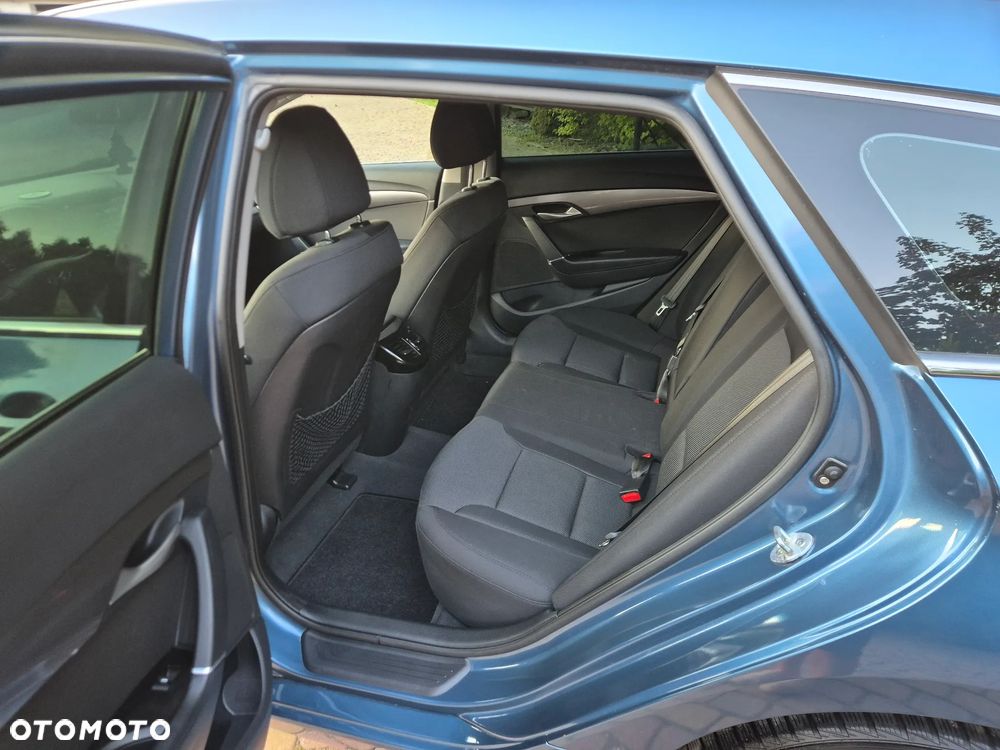 Hyundai i40 1.7 CRDi Comfort + - 28