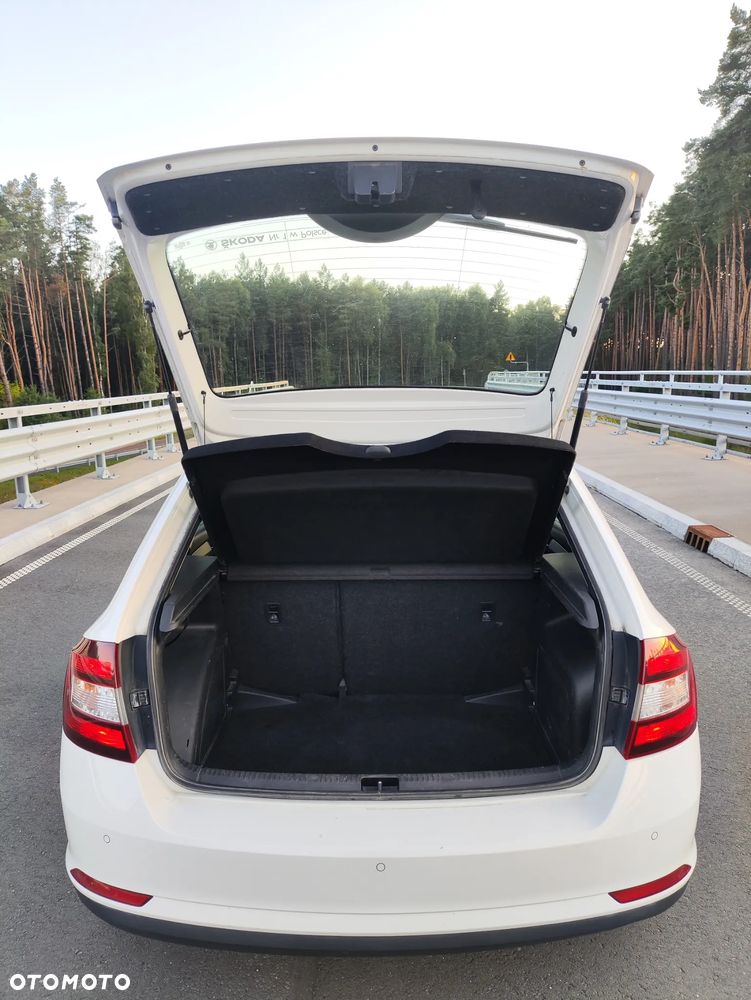 Skoda RAPID 1.4 TDI DPF Ambition - 11