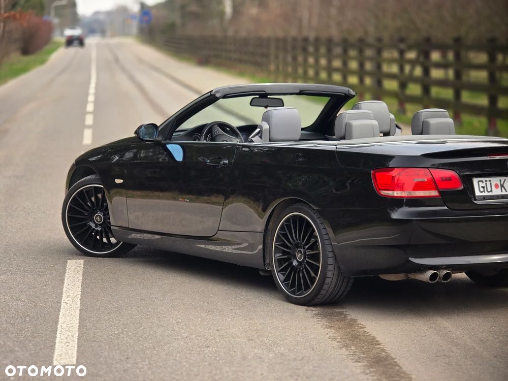 BMW Seria 3 330i M Sport Edition - 40