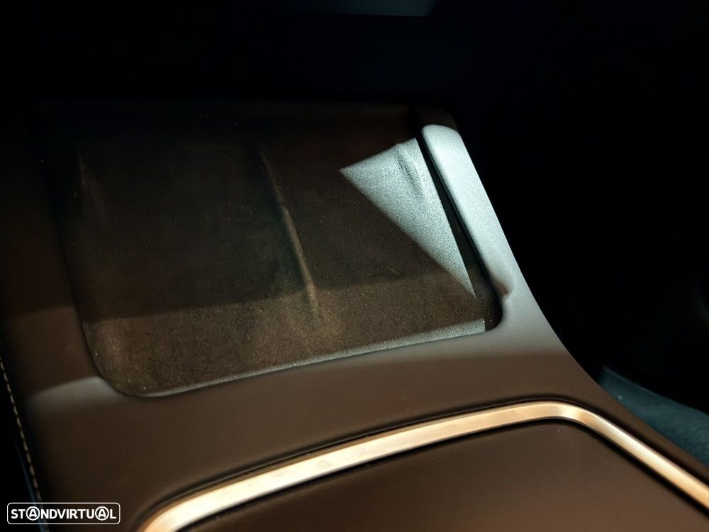 Tesla Model 3 Tração Traseira Premium - 19