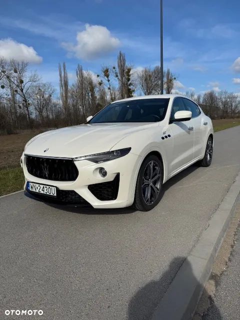 Maserati Levante MHEV GT - 4