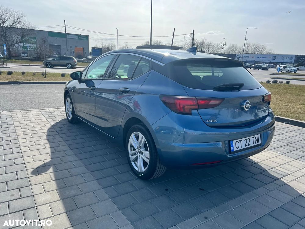 Opel Astra 1.6 D (CDTI) Automatik Innovation - 3