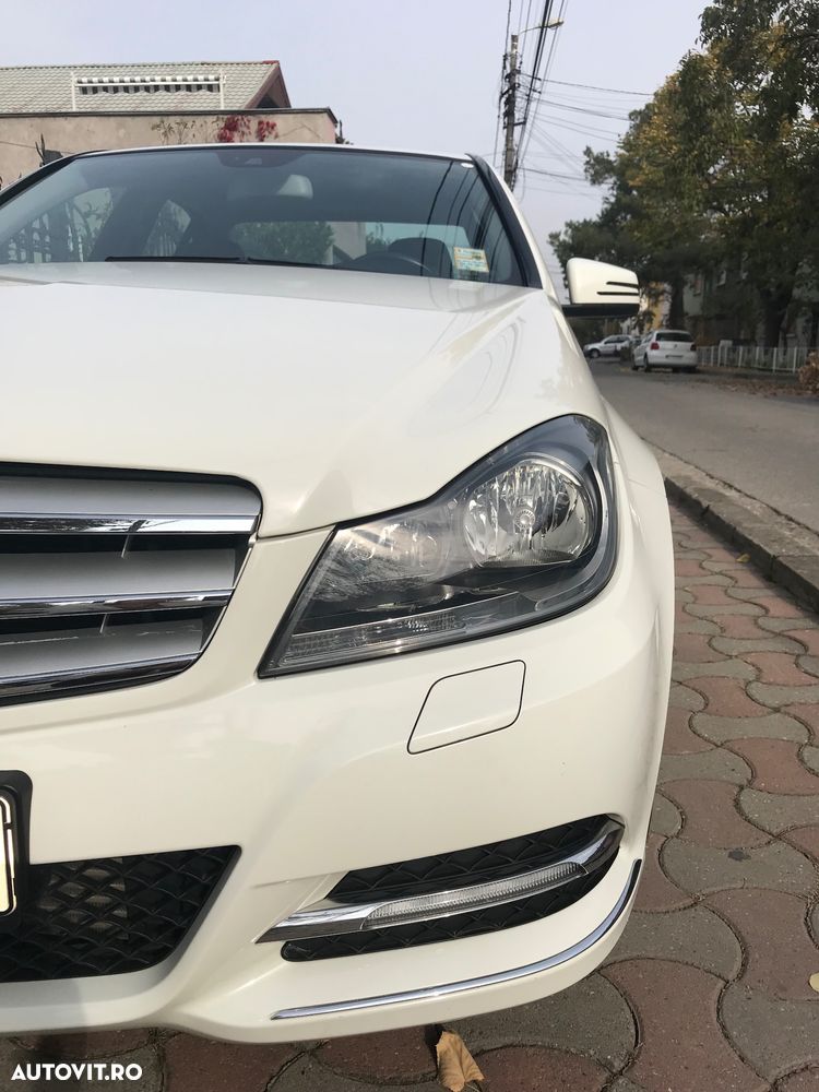 Mercedes-Benz C 180 CGI Automatik BlueEFFICIENCY Avantgarde - 1