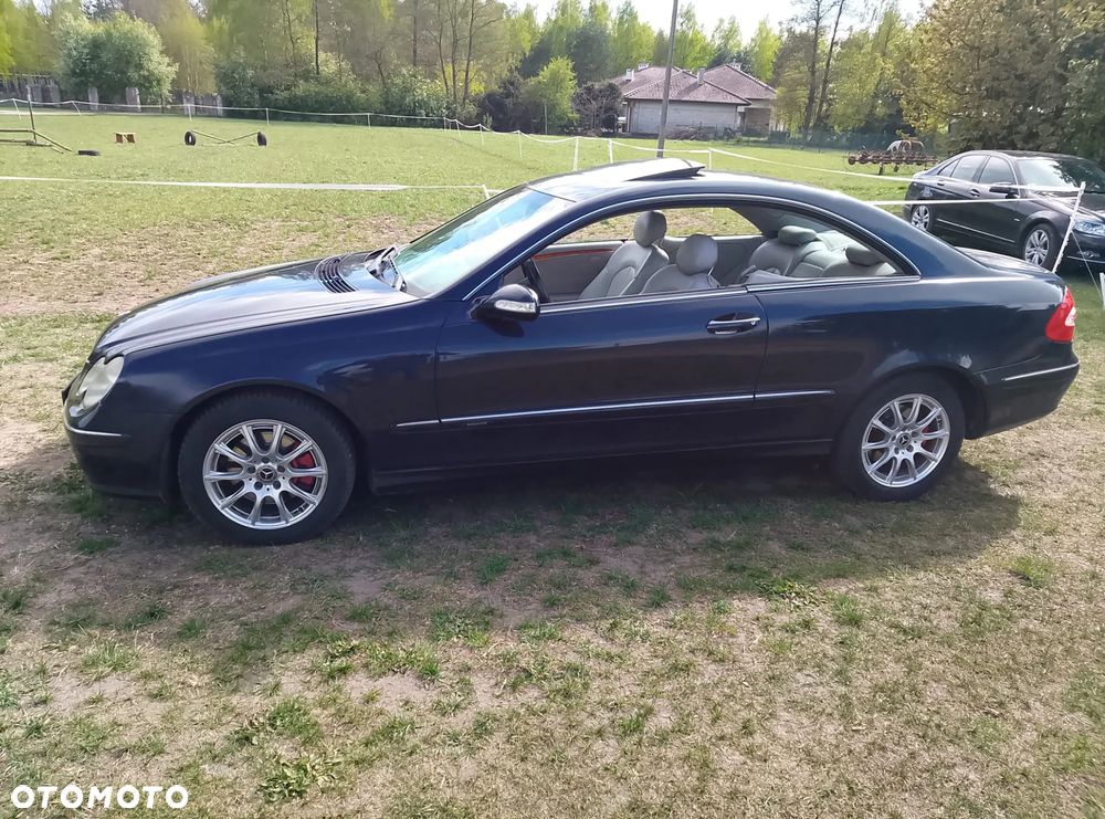 Mercedes-Benz CLK - 18
