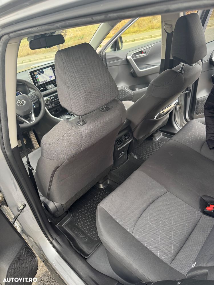Toyota RAV4 - 22