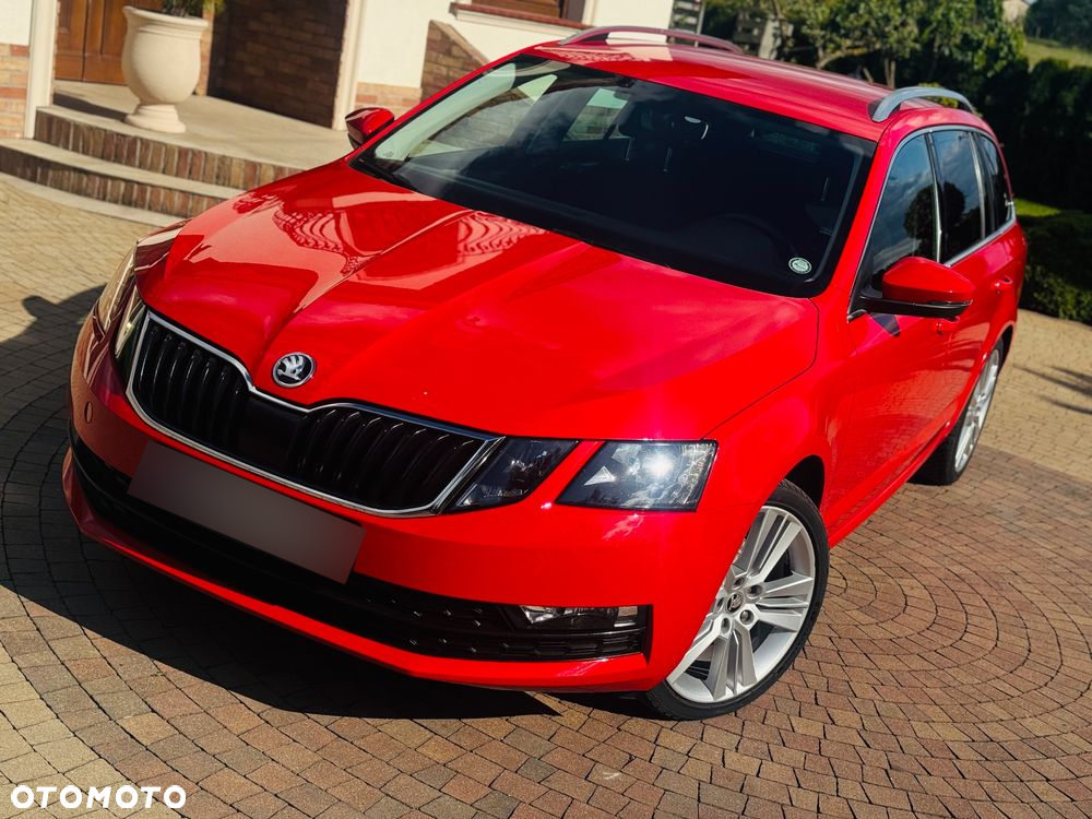 Skoda Octavia Combi 1.6 TDI DSG Premium Edition - 17