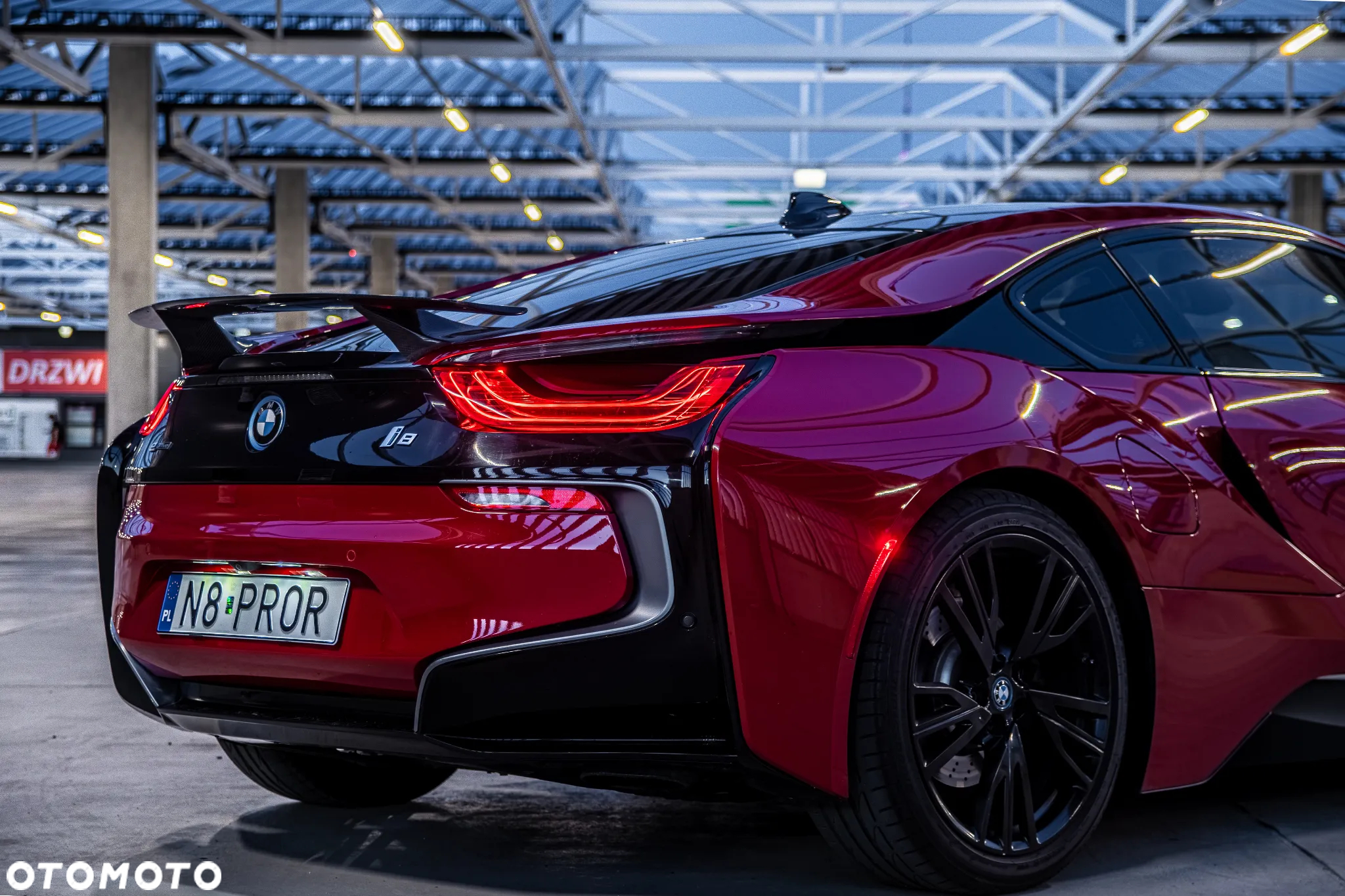 BMW i8 Coupe - 5