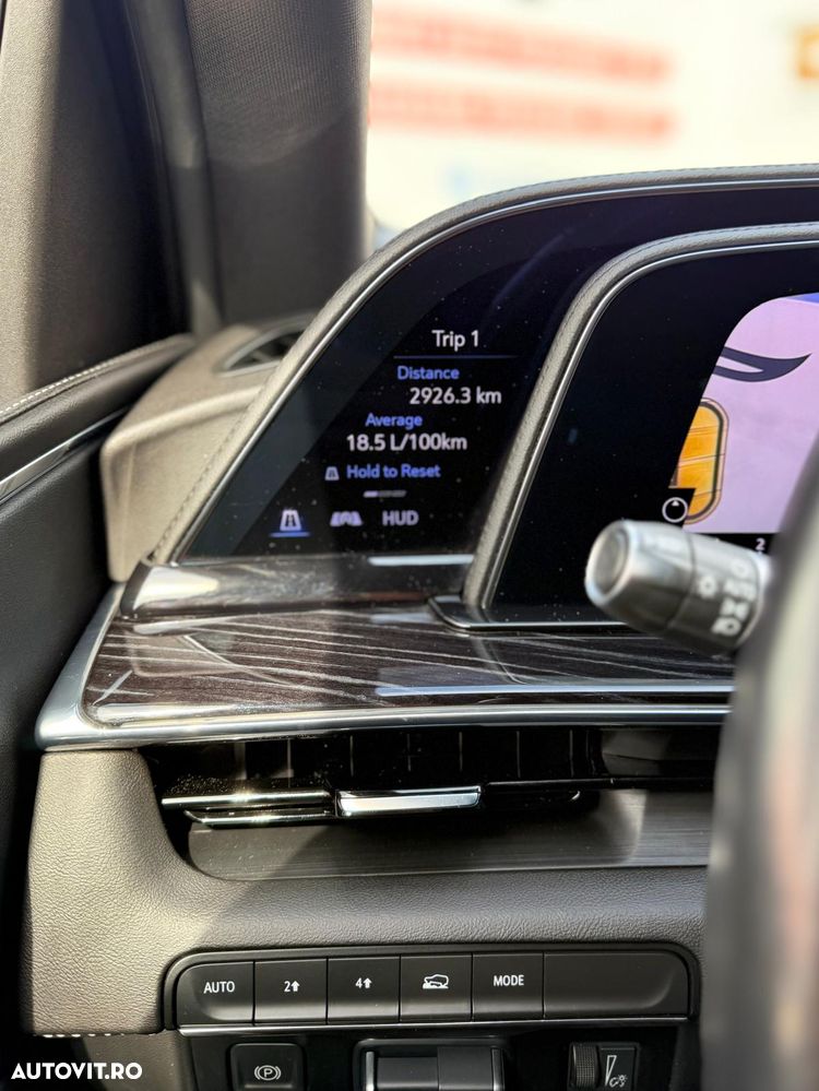 Cadillac Escalade 6.2 V8 AWD AT Platinum - 37