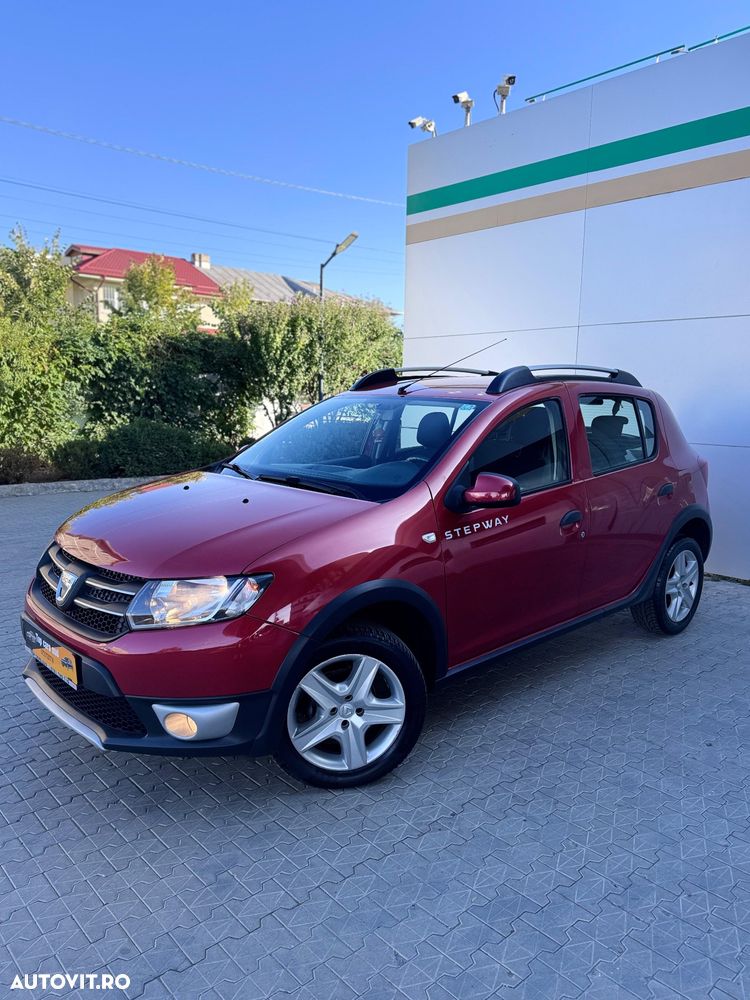 Dacia Sandero Stepway TCe 90 (S&S) Celebration - 1