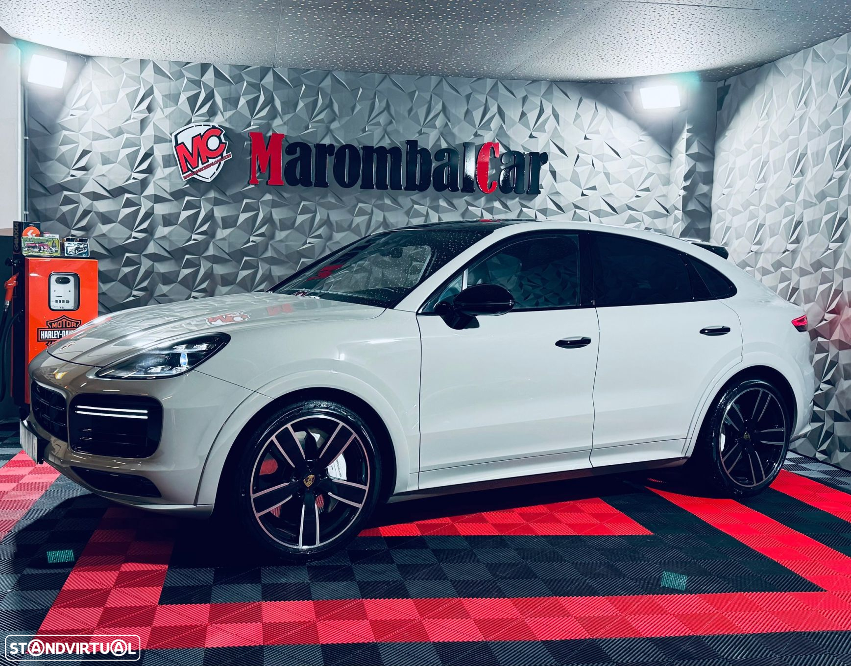 Porsche Cayenne Coupé Turbo - 18