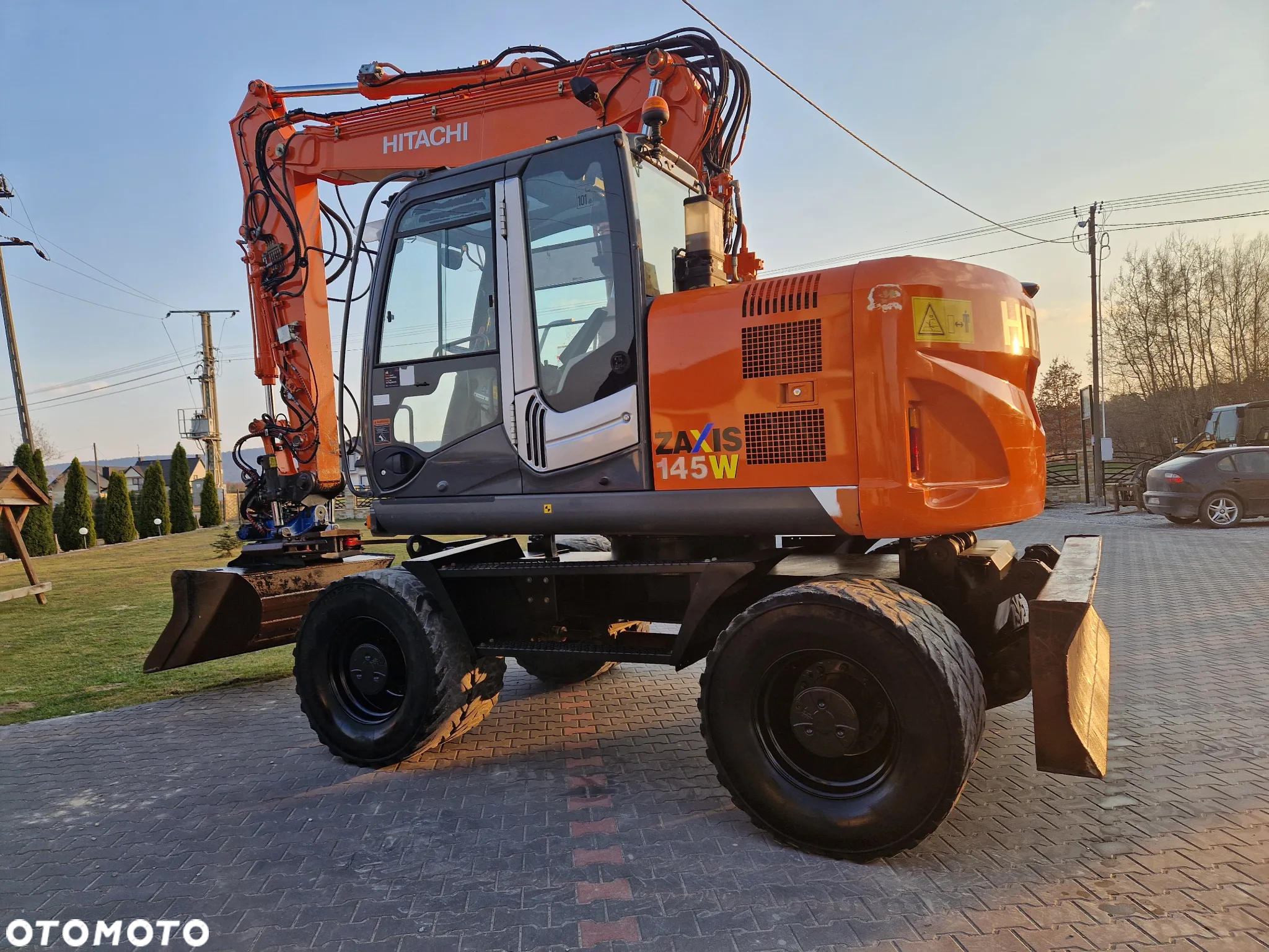 Hitachi ZX145 - 9