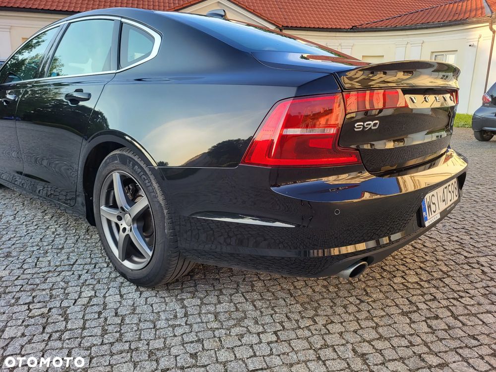 Volvo S90 D5 AWD Momentum - 8