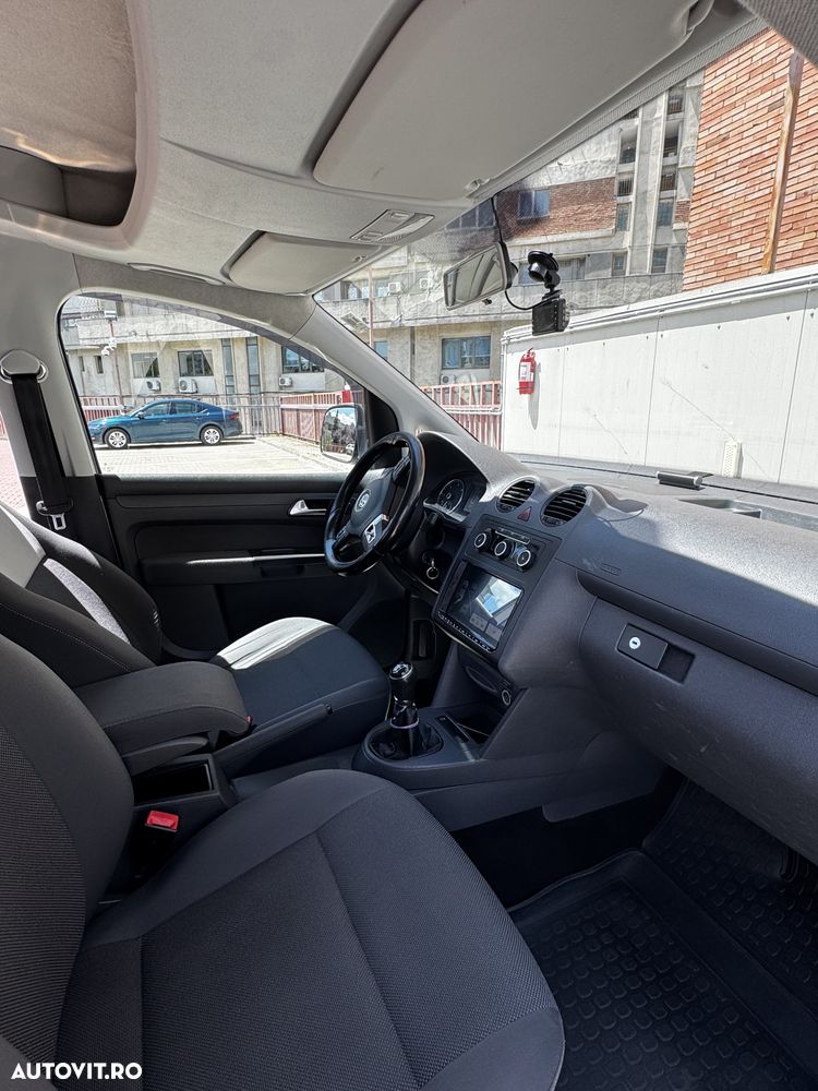 Volkswagen Caddy 2.0 TDI Trendline - 12
