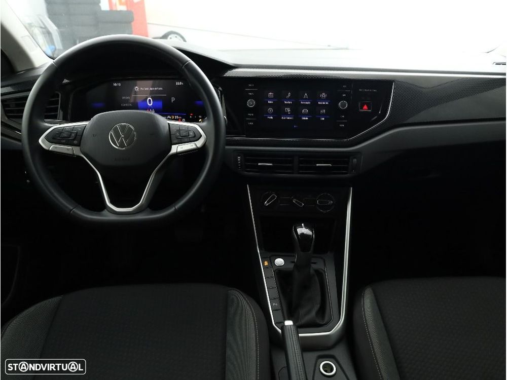 VW Taigo 1.0 TSI Urban DSG - 18