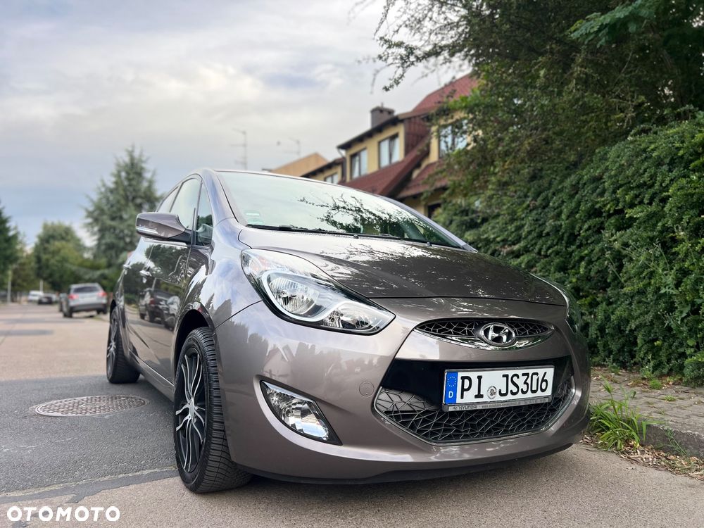 Hyundai ix20 1.4 blue YES Gold - 16