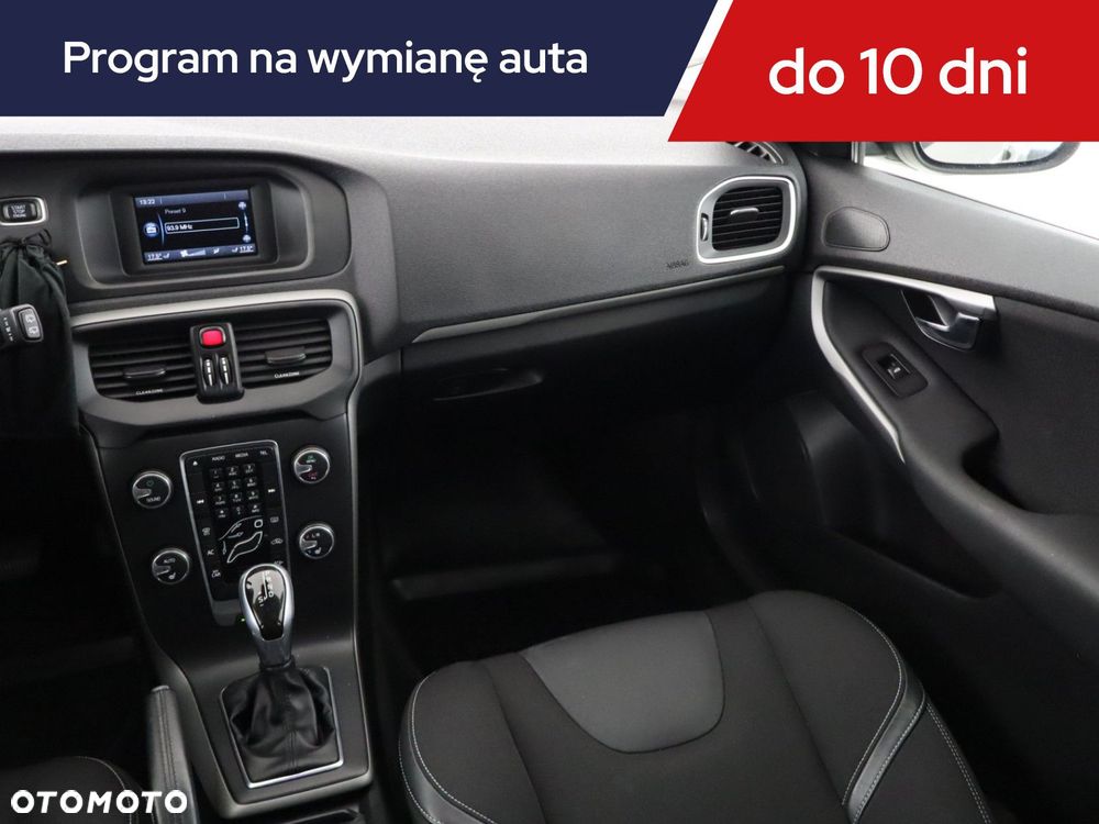 Volvo V40 - 10