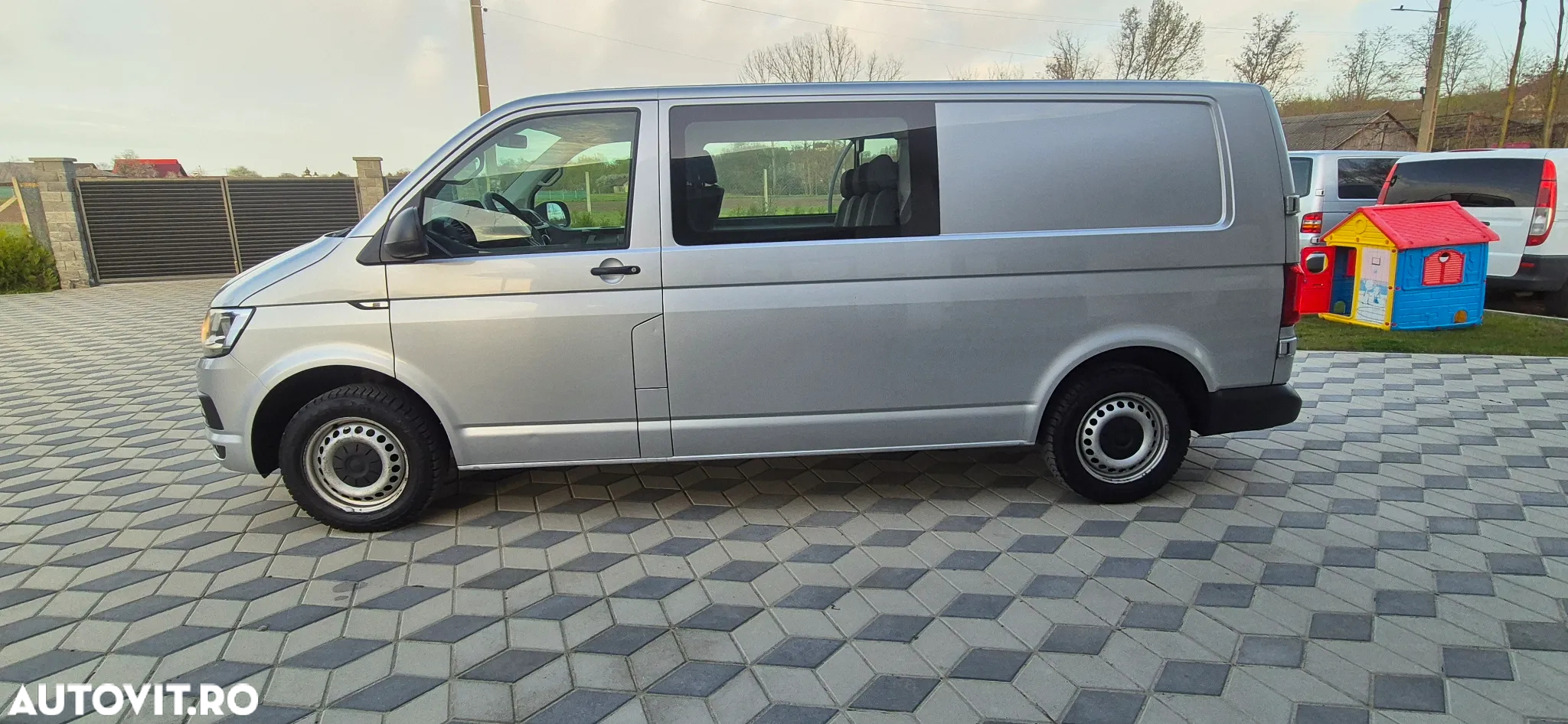 Volkswagen Transporter - 17