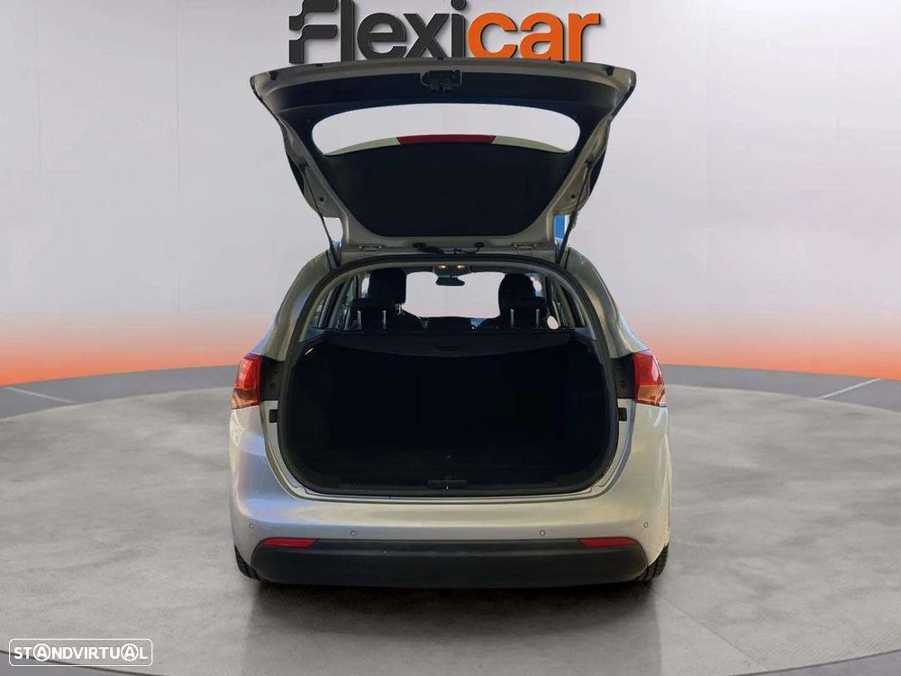 Kia Ceed SW 1.4 CRDi Nav Line - 9