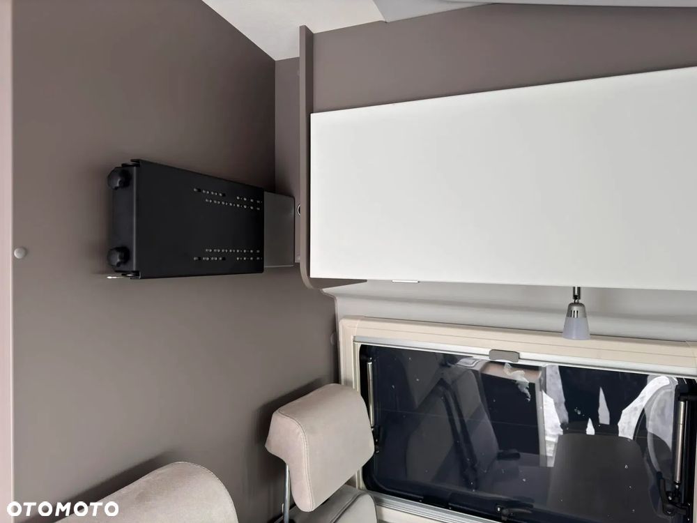 LMC Innovan 590 Active - 4 osobowy, Używany, FV23%, Doposażony - 13