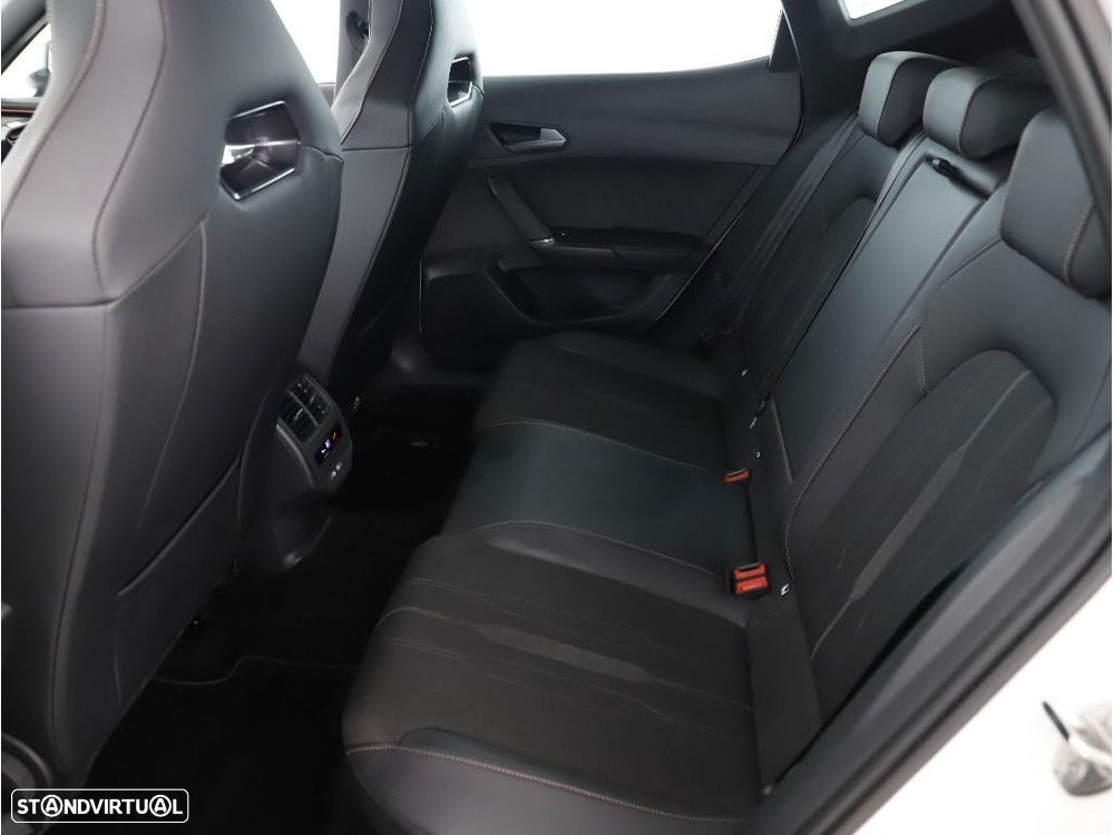 Cupra Formentor 1.4 e-Hybrid DSG VZ - 23