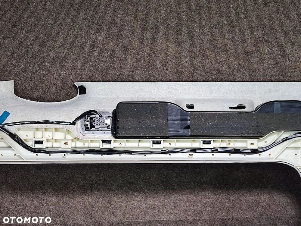 TOYOTA HIGHLANDER 20-24r Podsufitka usa eu - 13