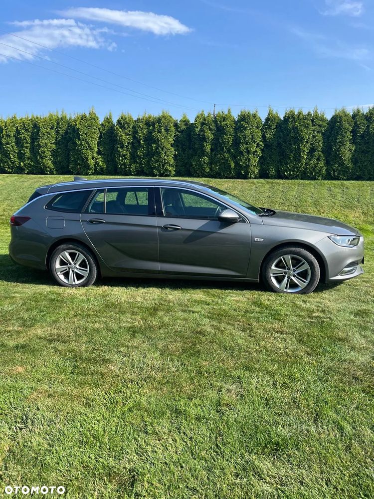Opel Insignia ver-2-0-cdti-sports-tourer-automatik - 2