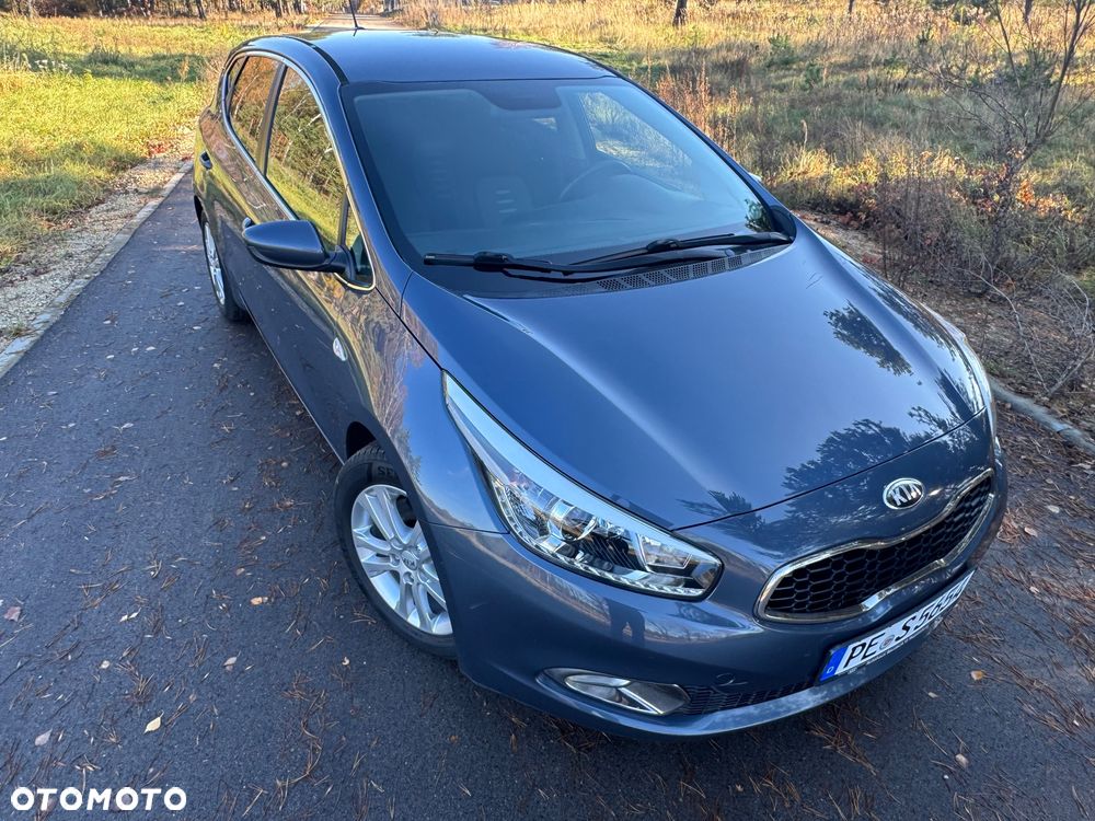 Kia Ceed Cee'd 1.6 CRDi Business Line - 14