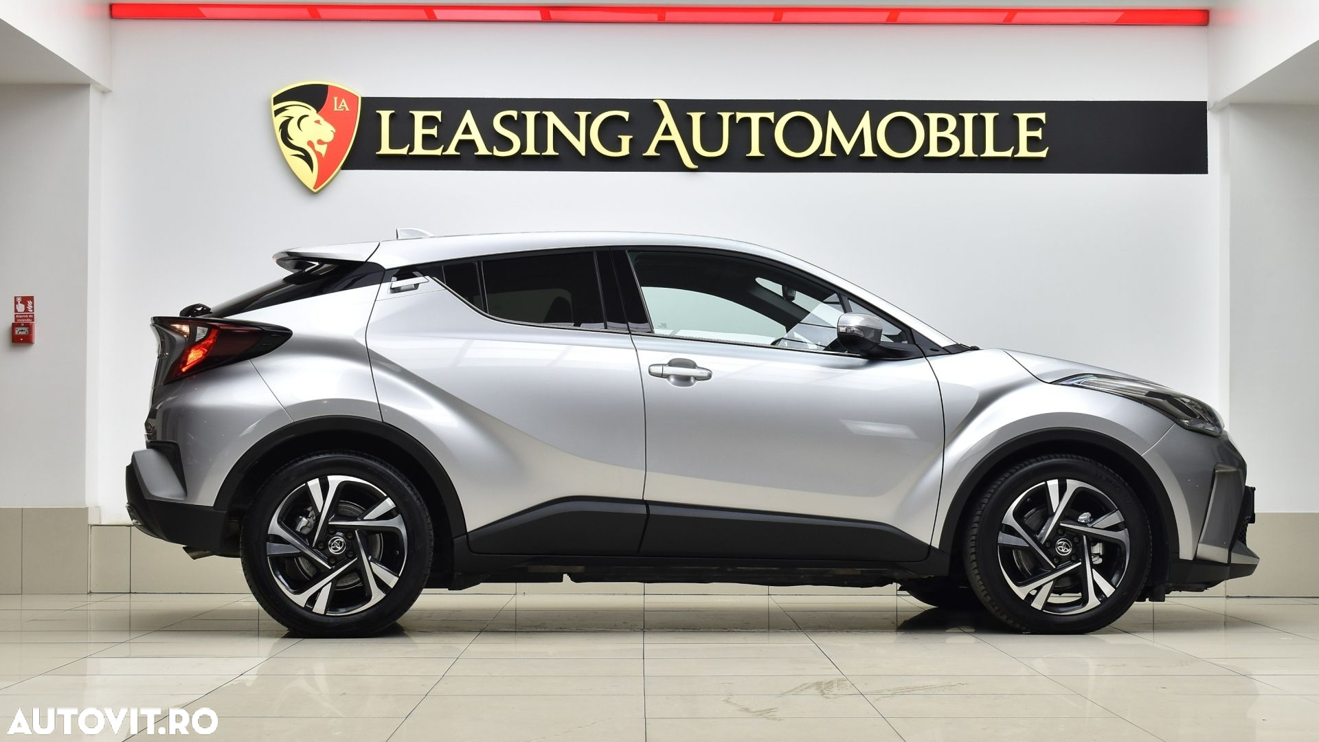 Toyota C-HR 2.0 HSD 184 CP 4x2 CVT Style - 7