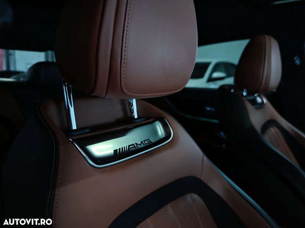 Mercedes-Benz AMG GT 53 4MATIC+ - 26