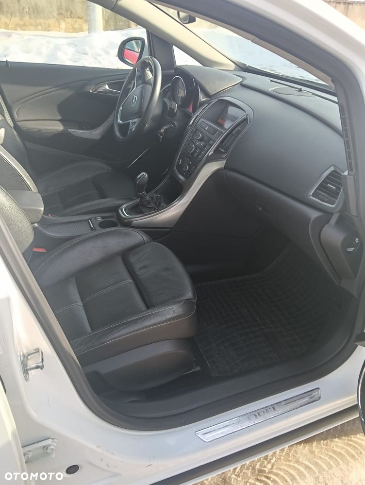 Opel Astra 1.7 CDTI DPF Cosmo - 7