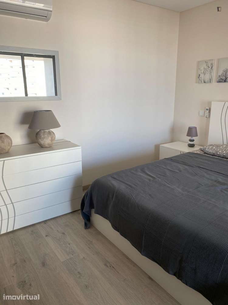 Apartamento com 1 quartos - localizado em Portimao - Grande imagem: 4/18