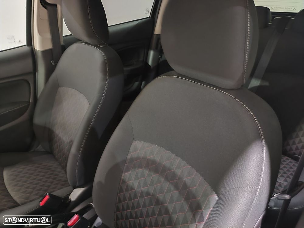 Mitsubishi Space Star 1.2 Connect Edition - 8